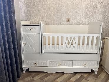 iki mərtəbə çarpayı: Uşaq beşiyi – transformasiya olunan model - Rəng: ağ - Material — 2