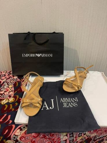 basanoşkalar 2023: Ölçü: 36, rəng - Bej, Yeni — 1