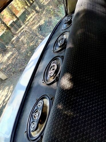 ваза стеклянная прозрачная высокая без узора: VAZ (LADA) 2106: 1.6 l | 1987 il 75000 km Sedan — 8