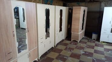 kupe şkaf: Yeni, Kupe, 3 qapılı Düz dolab, Dolab-asılqan, Azərbaycan — 30