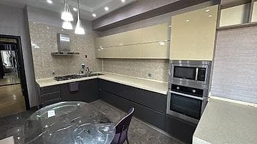 kunc dolablar: Müasir üslubda mebel və mətbəx dəsti təqdim olunur. Komplekt interyerə — 1