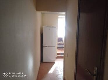 kirayə ev ayliq: İnşatçılar metrosunun yaxınlığında 5 mertebeli binanın 4-cü — 4