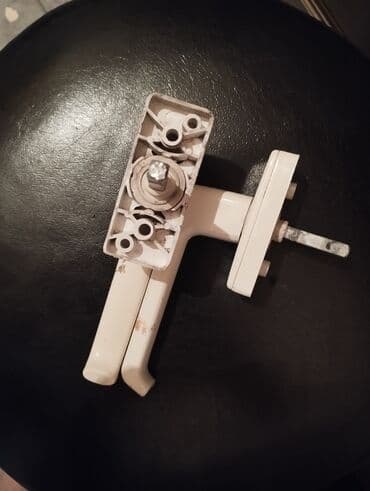 ikinci əl pəncərə: Pəncərə dəstəyi — 3