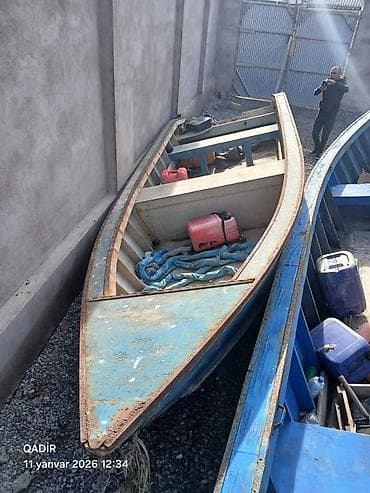 qanli el sekilleri: Taxta balıqçı qayığı - Korpus: klassik taxta konstruksiya, V formalı — 1