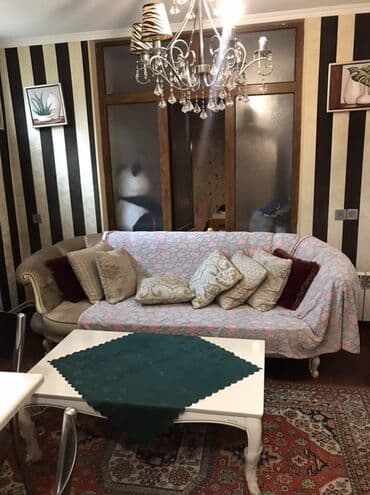 şəkidə həyət evləri: Satılır: həyət evi (təmirli, həyətli sahə) - Plan: girişdə eyvanlı — 27