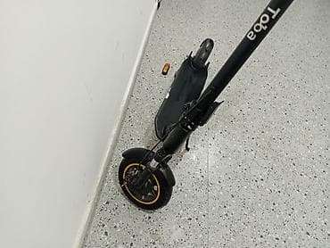 Sukuter 200 azn zerqasi var cizixi var ay qoyan yer soylup biraz ama