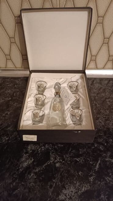 qab servis: Стекло, 7, Италия — 1