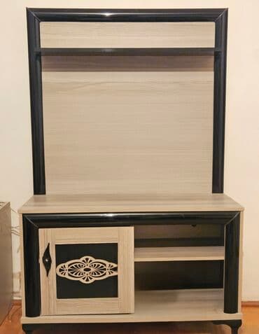 подставка под телевизор: Прямой ТВ стенд, С полками — 1