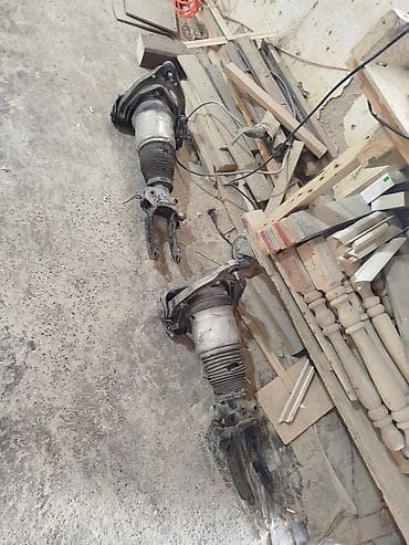 Системы освещения: Porshce Cayene,Audi,Tuareg üçün orijinal pnevmalar satılır.Heç bir — 1