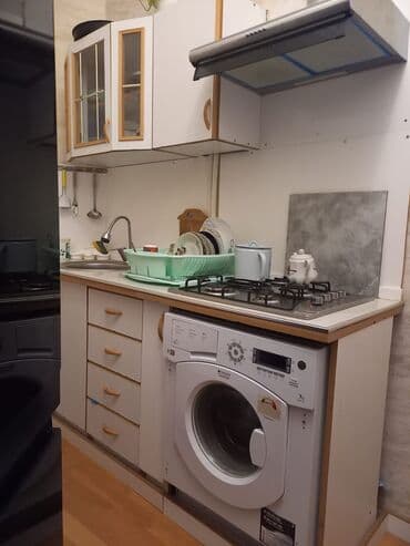 дорогие виллы в городе: 300 м², 5 комнат, Комби, Телефон, Газ — 10