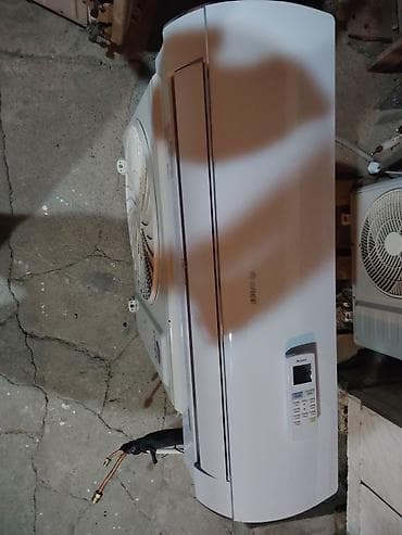 Аристоны: Demək olar işlənməyib 40-45 kvGree split kondisioner komplekti - — 3