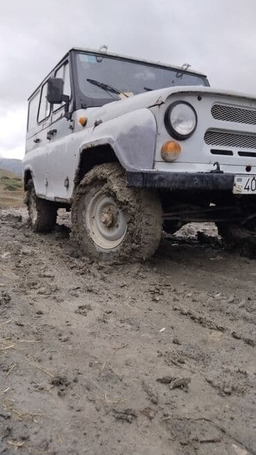 bişkek 82 qiymət traktor: UAZ 31514: 2.5 l | 2004 il 150000 km Ofrouder/SUV — 1