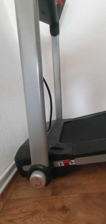 Boks kisələri: Joroto qaçış zolağı, istifadəçilərə evdə məşq etmək üçün rahat və — 16