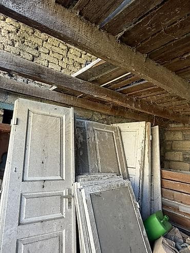 elcek qiymeti: Taxta qapılar və taxta lövhələr Evden cixmadi yaxsi veziyyetdedi — 1