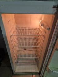 Mətbəx üçün digər texnika: İşlənmiş 2 qapılı Beko Soyuducu Satılır, rəng - Ağ, Təkərli — 4