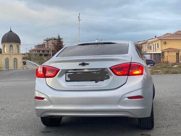 chevrolet cobalt necə maşındır: Chevrolet Cruze: 1.4 l | 2018 il 185000 km Sedan — 4