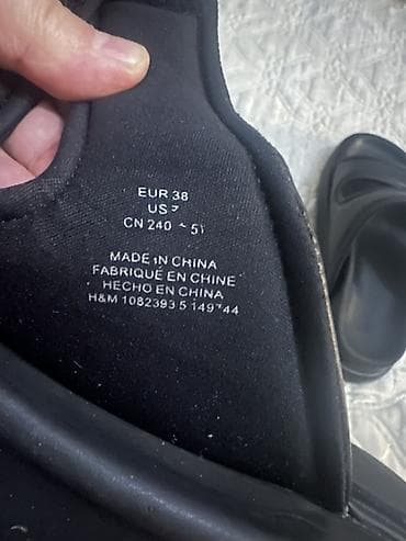 sendel: H&M qadın/slayd tipli sandal - Rəng: qara - Ölçü: 38 (altlıqda — 6