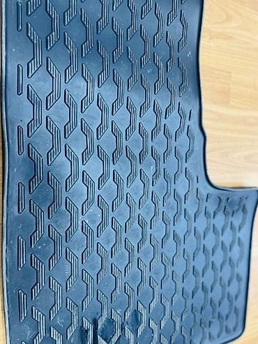 qar küresi: Avtomobil üçün ayaqaltı, Rezin, Toyota Prado — 4