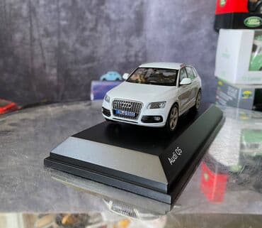 maşın modeli: Коллекционная модель AUDI Q5 PA White 2013 Schuco Scale 1:43 Art. — 13
