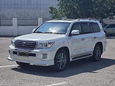 mini cooper kreditle: Toyota Land Cruiser: 4 l | 2012 il — 3