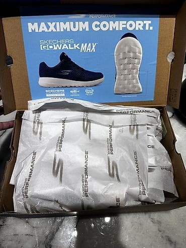 kisi geyimi: Skechers Performance slip-on kişi ayaqqabısı Ölçü: 45,.5 - 46, US - — 5