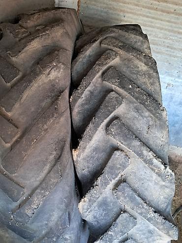 r18 diskler: T-28 ARXA TƏKƏRİ 13/36 - Növ: Traktor/aqrotexnika üçün arxa şinlər - — 1