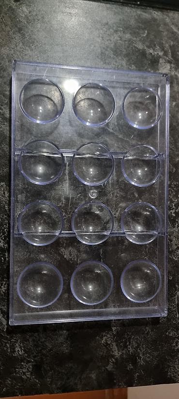 30 yas tortu: Şokolad/trüf üçün plastik yarımkürə qəlibi - Material: şəffaf, sərt — 1