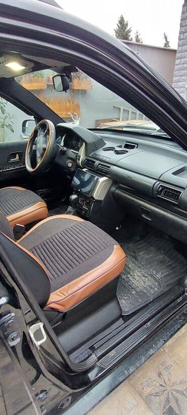 curuz: Land Rover Freelander – şəhər və off-road üçün çox yönlü kompakt SUV — 7