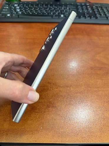 samsung s8 plus: Samsung Galaxy S23 Ultra, Simsiz şarj — 3