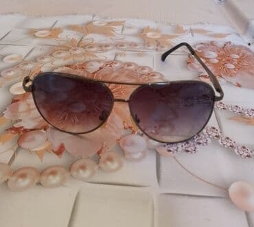 xamilyon eynek: Gün eynəyi, Hugo Boss, İşlənmiş — 1