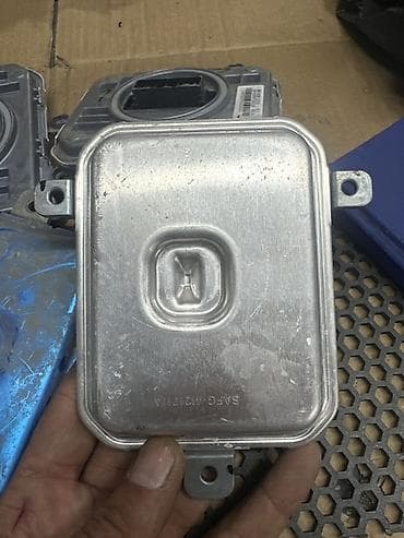 byd fara: Byd Desteoıt bloku Təsvir: - Şəkillərdə göstərilən dördkünc alüminium — 2