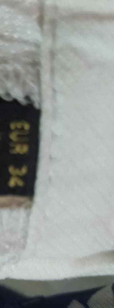 işlenmiş eşyalar: Massimo Dutti ağ şalvar - Rəng: qar kimi ağ - Model: rahat kəsim — 2