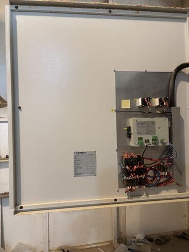 taxda pillekan: Çox az işlənmiş Kalibrovka və şilfovka dəzgahı: (1350mm) Biesse- — 8