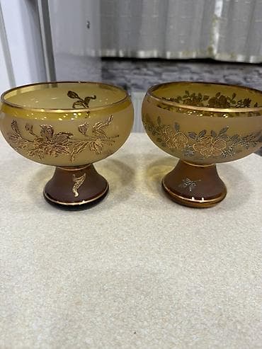 meyve qabı: Qızılı naxışlı şüşə qolba-bokal dəsti (2 ədəd) - Material: qalın şüşə — 1