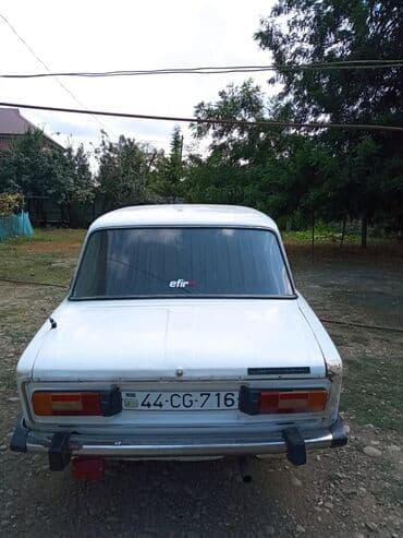 ваза стеклянная прозрачная высокая без узора: VAZ (LADA) 2106: 0.6 l | 1997 il 75000 km Sedan — 4