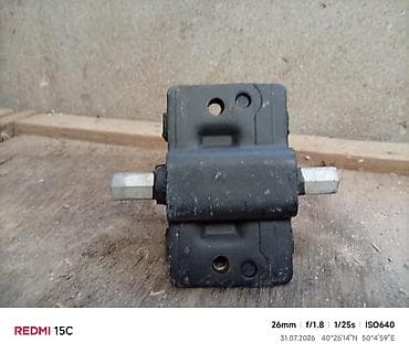 mator bmw: Avtomobil mühərrik dayağı (mühərrik yastığı)w202 karopka yastıq 1995 — 2