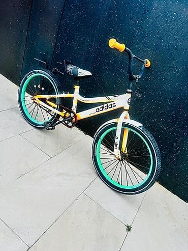 Velosipet 45 azn tecili satilir 20 -lıq velosıped ışlek vezıyyetdır — 1