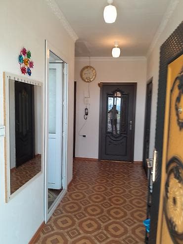 musviqde ev: 3 otaqlı, Yeni tikili, 6 kv. m — 6