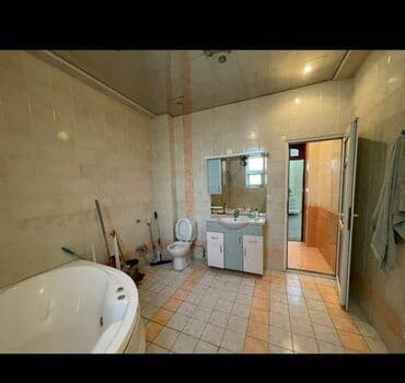 yeni yasamalda yeni tikili binalar: Nərimanov rayonu,Metroparkın arxası,5 mərtəbənin 4 cü mərtəbəsində,4 — 9