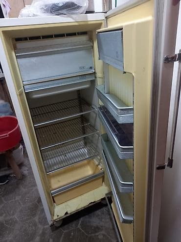 Б/у 1 дверь Зил Холодильник Продажа, цвет - Белый, С колесиками — 2