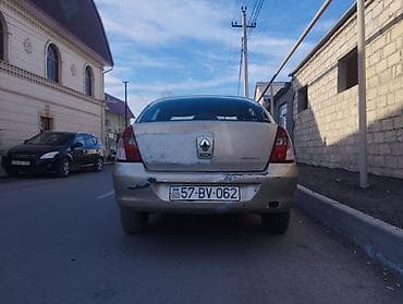 Ehtiyat hissələri: Renault Clio: 1.4 l | 2006 il 310500 km Sedan — 5