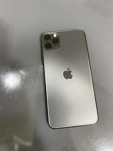 iphone 11 satilir: IPhone 11 Pro, Space Gray, Face ID — 2