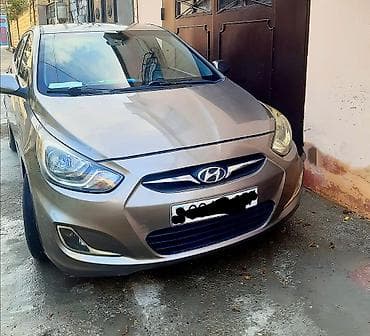 Hyundai Accent: 1.6 l | 2013 il Hetçbek