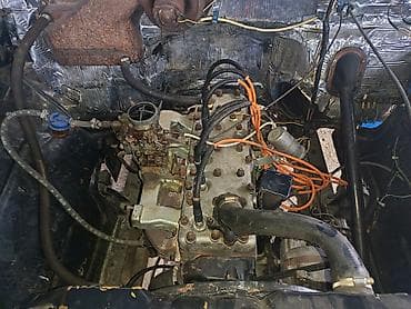 ucuz maşın: GAZ-52 yük avtomobili - Kuzov: taxta bortlu, üçtərəfli açılan yan — 4