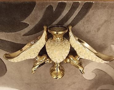 süni guller: Güldan desti.Teze kimidir.Hec bir prablemi yoxdur.3ü bir yerde — 3