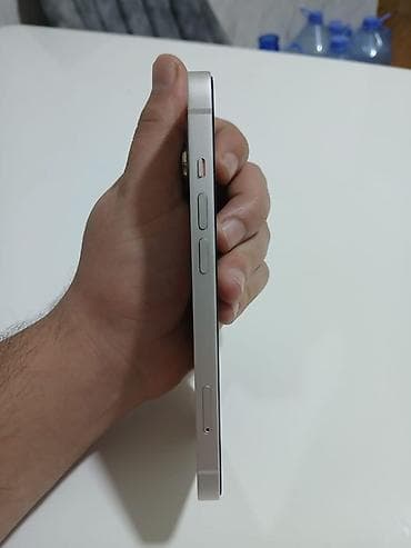 iphone 11 arxasi: IPhone 13, 128 GB, Ağ, Face ID — 4