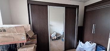 kupe dolablar: İşlənmiş, 3 qapılı, Güzgülü, Qəhvəyi, Digər material, Kupe, Düz dolab — 1