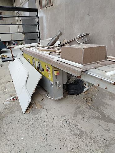elektron defter: Salam yatar mişar stanoku satılır işlək haldadır matoru falan hamısı — 1