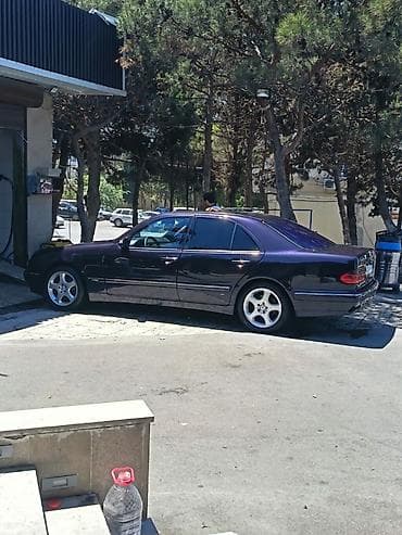 masin satis saytlari: Mercedes-Benz E-Class (W210) sedan - Kuzov: 4 qapılı sedan, tünd — 4