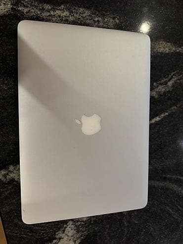 macbook 13 inch: Apple MacBook Air – 13.3" Xüsusiyyətlər: - Ekran: 13.3 inch, 1440 × — 2